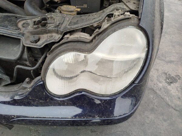 FARO IZQUIERDO MERCEDES-BENZ CLASE C (BM 203) BERLINA
