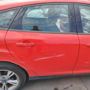 PUERTA TRASERA DERECHA FORD FOCUS BERLINA (CB8)