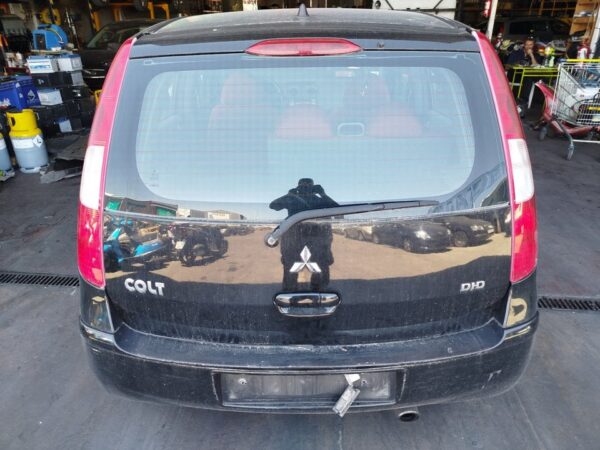 PORTON TRASERO MITSUBISHI COLT CZ3 BERL. 5 (Z30A)