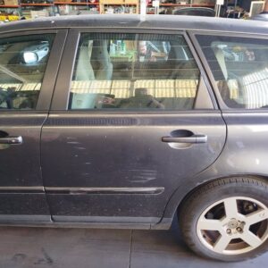 PUERTA TRASERA IZQUIERDA VOLVO V50 FAMILIAR