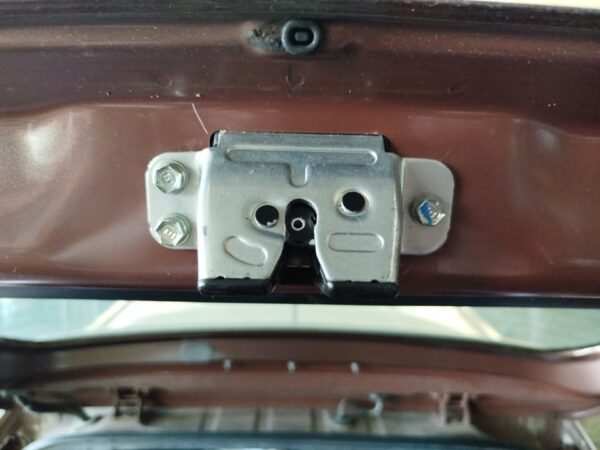 CERRADURA MALETERO / PORTON HYUNDAI I10 (IA)