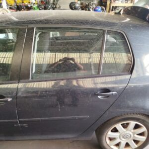 PUERTA TRASERA IZQUIERDA VOLKSWAGEN GOLF V (1K1)(10.2003)