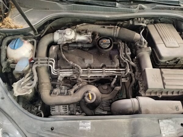 TRANSMISION DELANTERA IZQUIERDA VOLKSWAGEN GOLF V (1K1)(10.2003)