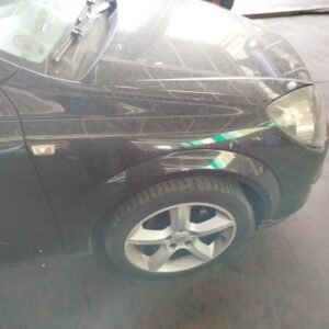 ALETA DELANTERA DERECHA OPEL ASTRA H BERLINA