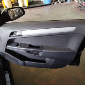 ELEVALUNAS DELANTERO DERECHO OPEL ASTRA H BERLINA