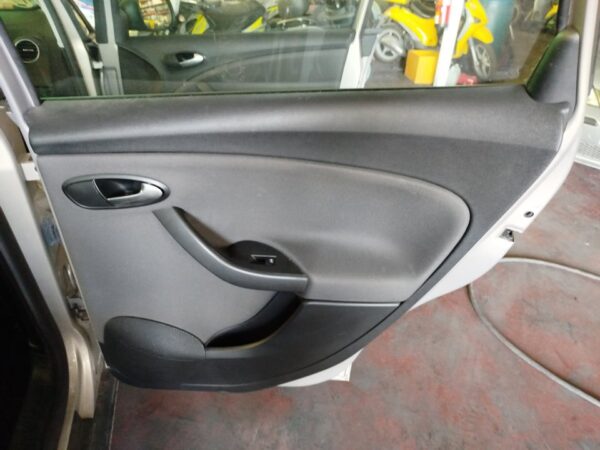 ELEVALUNAS TRASERO DERECHO SEAT ALTEA XL (5P5)