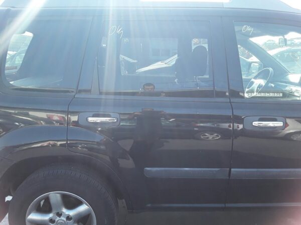 PUERTA TRASERA DERECHA NISSAN X-TRAIL (T30)