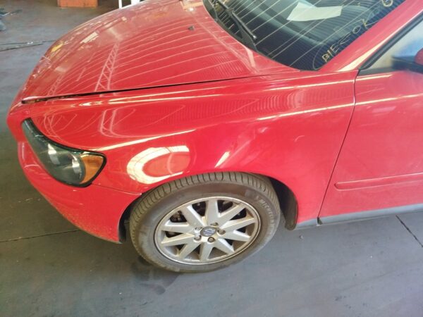 ALETA DELANTERA IZQUIERDA VOLVO S40 BERLINA