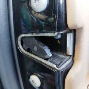 CERRADURA PUERTA DELANTERA IZQUIERDA BMW SERIE 5 BERLINA (E39)