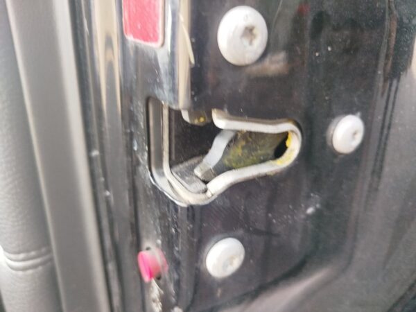 CERRADURA PUERTA TRASERA DERECHA SAAB 9-3 FAMILIAR