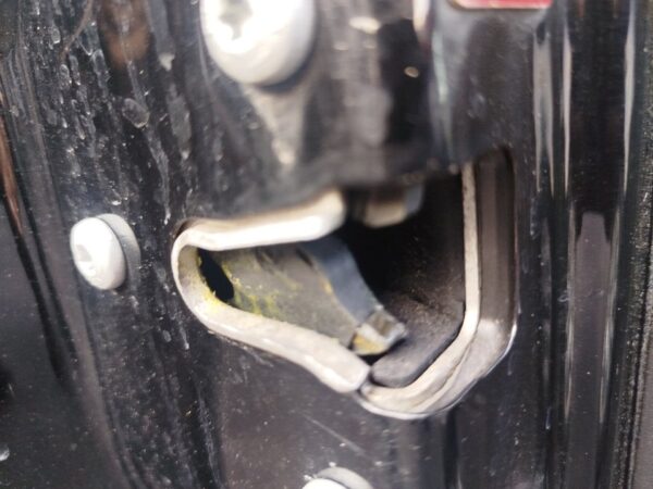 CERRADURA PUERTA TRASERA IZQUIERDA SAAB 9-3 FAMILIAR