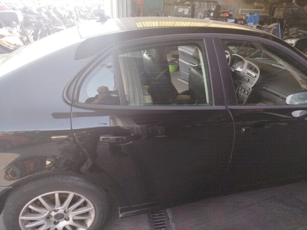 PUERTA TRASERA DERECHA SAAB 9-3 FAMILIAR