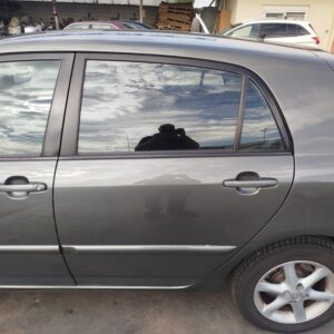 PUERTA TRASERA IZQUIERDA TOYOTA COROLLA (E12)