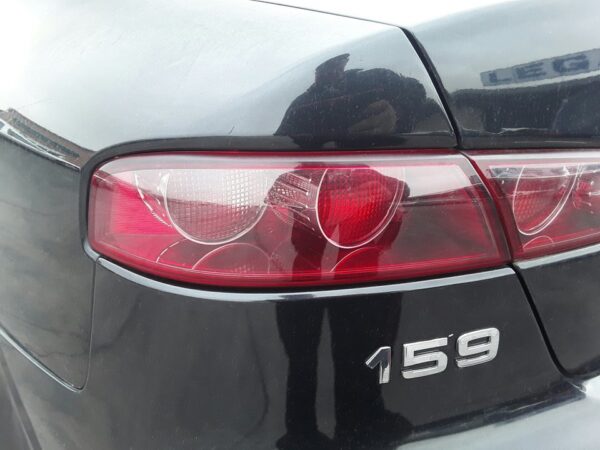 PILOTO TRASERO IZQUIERDO ALFA ROMEO 159 (140)