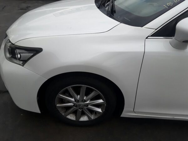 ALETA DELANTERA IZQUIERDA LEXUS CT (ZWA10)