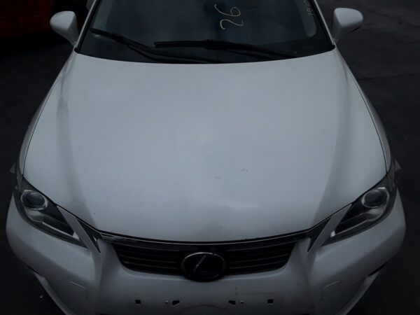 CAPO LEXUS CT (ZWA10)