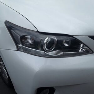 FARO DERECHO LEXUS CT (ZWA10)