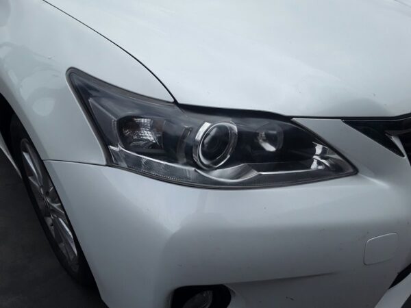 FARO DERECHO LEXUS CT (ZWA10)