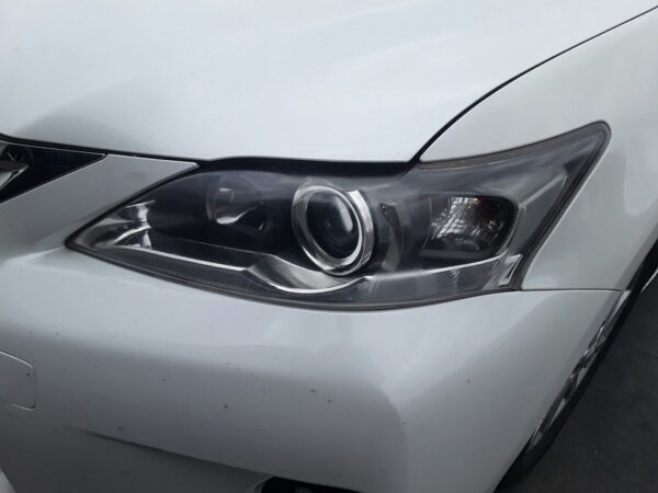 FARO IZQUIERDO LEXUS CT (ZWA10)