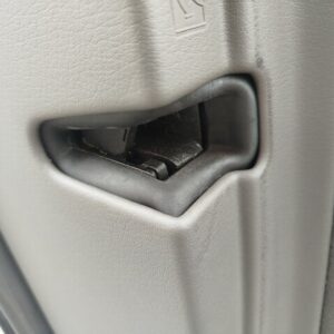 CERRADURA PUERTA TRASERA IZQUIERDA AUDI A4 BERLINA (8E)