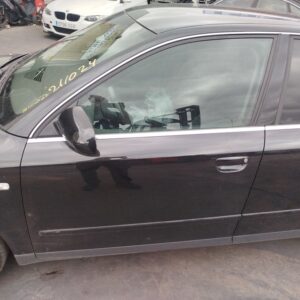PUERTA DELANTERA IZQUIERDA AUDI A4 BERLINA (8E)