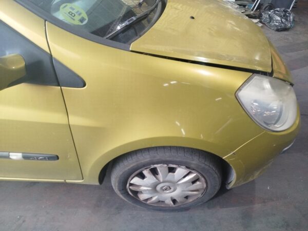 ALETA DELANTERA DERECHA RENAULT CLIO III