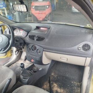 SALPICADERO RENAULT CLIO III