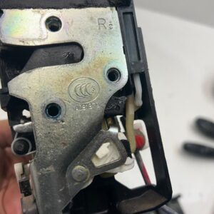 CERRADURA PUERTA TRASERA DERECHA SSANGYONG KORANDO