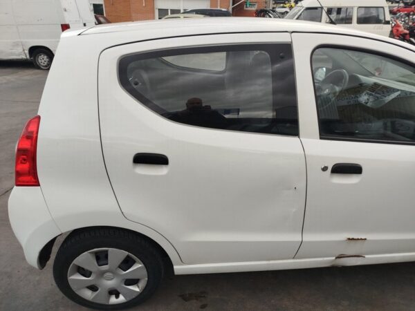 PUERTA TRASERA DERECHA SUZUKI ALTO (AMF310)