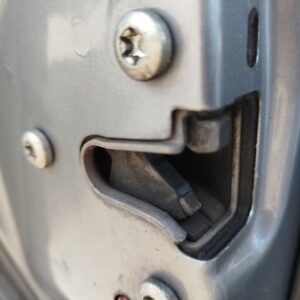 CERRADURA PUERTA TRASERA IZQUIERDA OPEL ASTRA H BERLINA