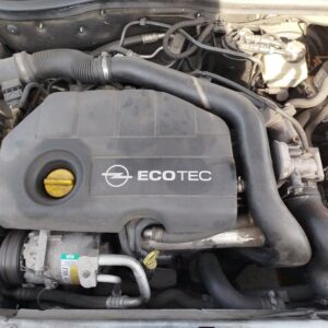 CONDENSADOR / RADIADOR  AIRE ACONDICIONADO OPEL ASTRA H BERLINA