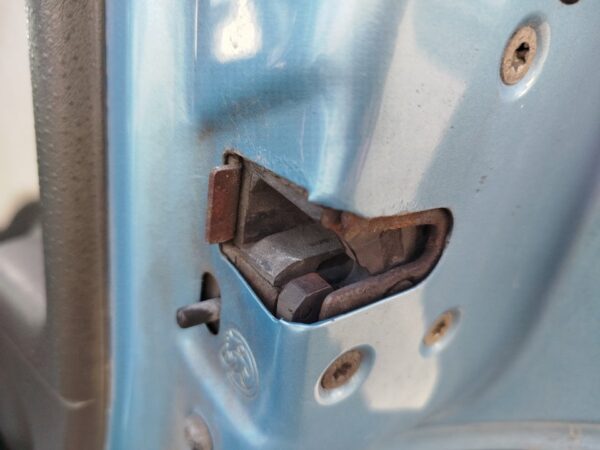 CERRADURA PUERTA TRASERA DERECHA CITROEN C3
