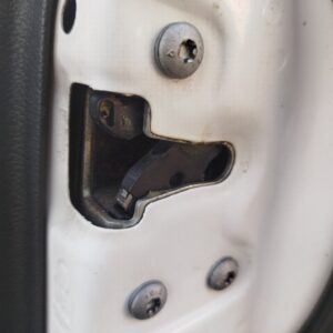 CERRADURA PUERTA TRASERA DERECHA FORD FIESTA (CBK)