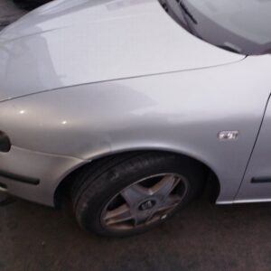 ALETA DELANTERA IZQUIERDA SEAT TOLEDO (1M2)