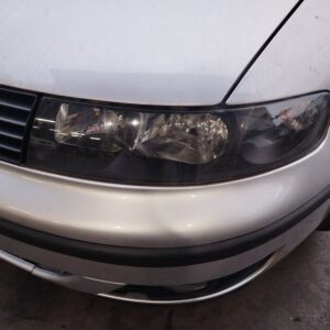 FARO IZQUIERDO SEAT TOLEDO (1M2)