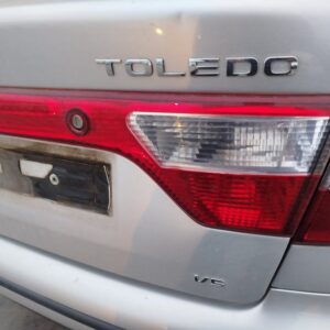 PILOTO TRASERO DERECHO INTERIOR SEAT TOLEDO (1M2)