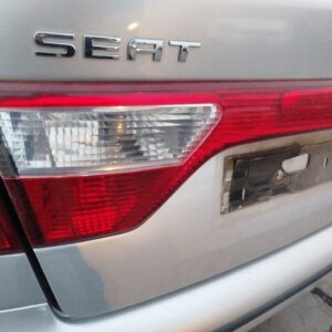 PILOTO TRASERO IZQUIERDO INTERIOR SEAT TOLEDO (1M2)