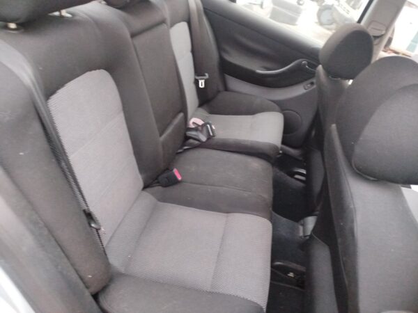 JUEGO ASIENTOS COMPLETO SEAT TOLEDO (1M2)