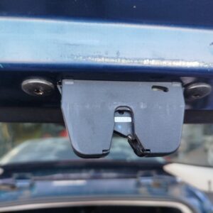 CERRADURA MALETERO / PORTON PEUGEOT 207