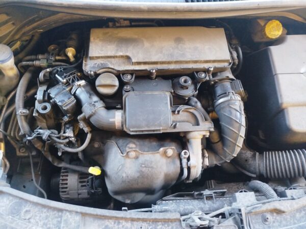CONDENSADOR / RADIADOR  AIRE ACONDICIONADO PEUGEOT 207