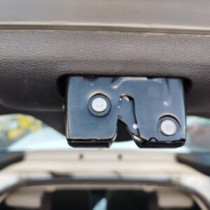 CERRADURA MALETERO / PORTON RENAULT CLIO III