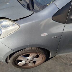 ALETA DELANTERA IZQUIERDA TOYOTA YARIS (KSP9/SCP9/NLP9)