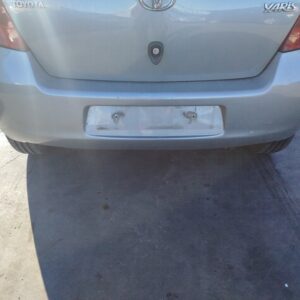PARAGOLPES TRASERO TOYOTA YARIS (KSP9/SCP9/NLP9)