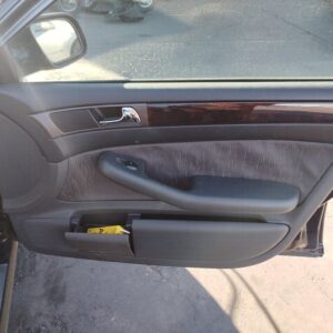 ELEVALUNAS DELANTERO DERECHO AUDI A6 BERLINA (4B2)