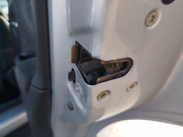 CERRADURA PUERTA TRASERA DERECHA CITROEN C3