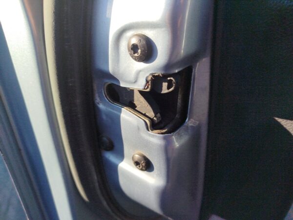 CERRADURA PUERTA DELANTERA IZQUIERDA FORD FIESTA (CBK)