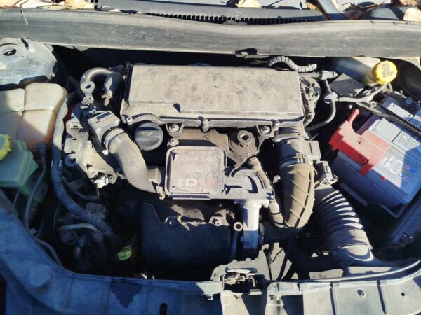 CONDENSADOR / RADIADOR  AIRE ACONDICIONADO FORD FUSION (CBK)