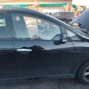 PUERTA DELANTERA DERECHA MITSUBISHI GRANDIS (NA0W)