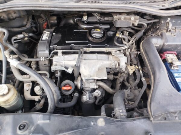 TRANSMISION DELANTERA IZQUIERDA MITSUBISHI GRANDIS (NA0W)