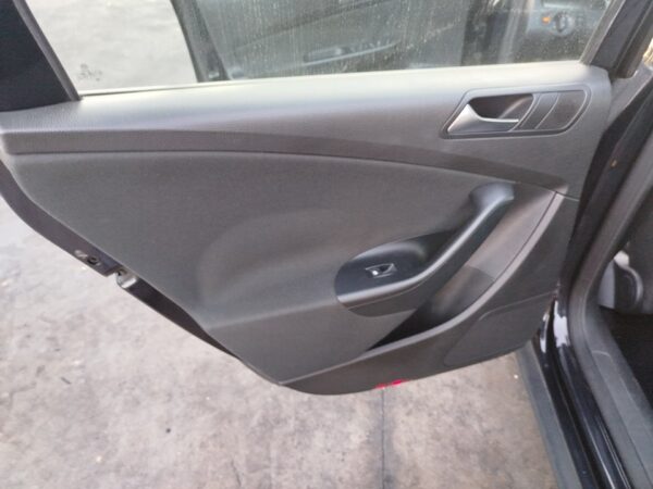 ELEVALUNAS TRASERO IZQUIERDO VOLKSWAGEN PASSAT VARIANT (3C5)